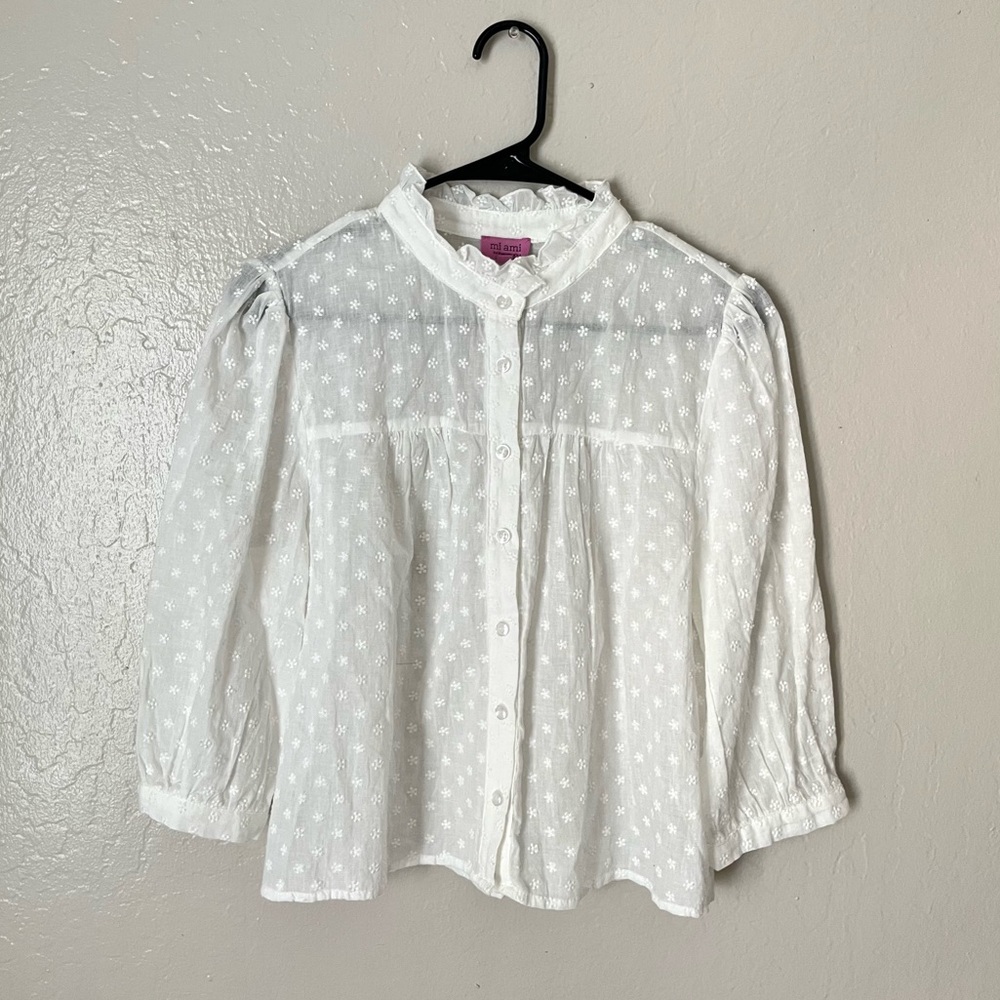 Francesca’s NWT Miami White Floral Embroidered Button up High Neck Top